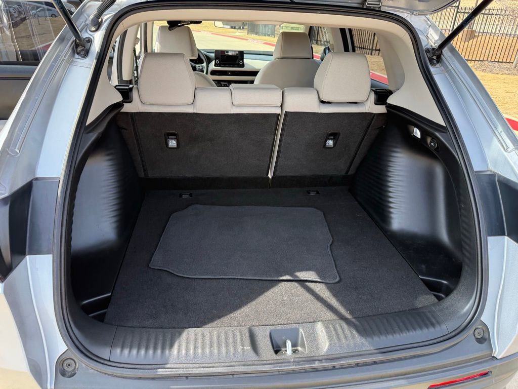 Used 2023 Honda HR-V LX image 25