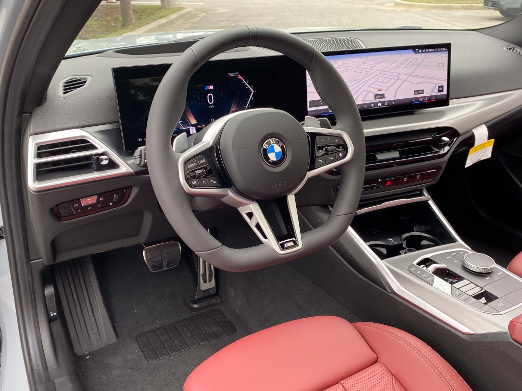 New 2026 BMW 330i xDrive Sedan w/ M Sport Package AWD/4WD image 14