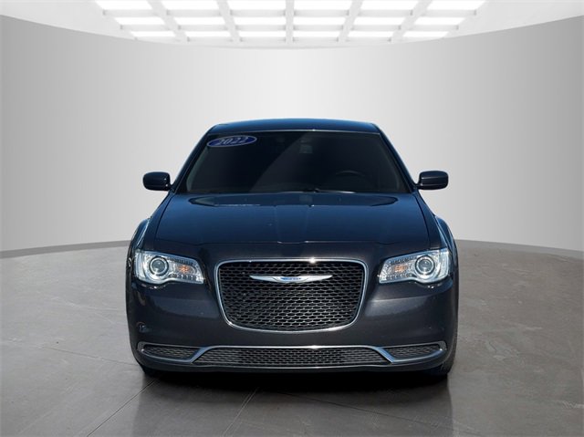 Certified 2022 Chrysler 300 Touring image 2