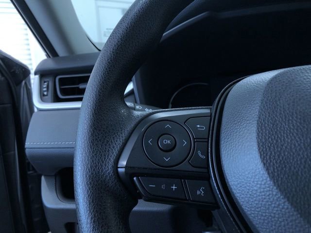 Certified 2025 Toyota RAV4 LE image 25