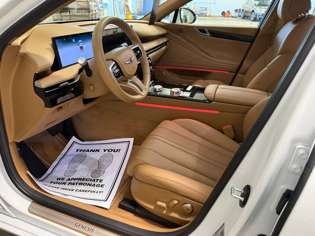 Certified 2025 Genesis G80 2.5T AWD/4WD image 24