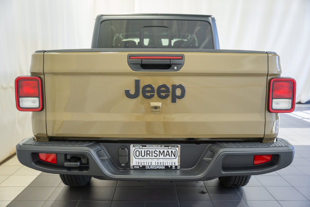 New 2027 Jeep Gladiator Sport AWD/4WD image 5