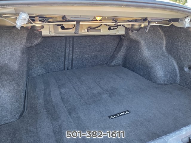 Used 2023 Nissan Altima 2.5 SV FWD image 18