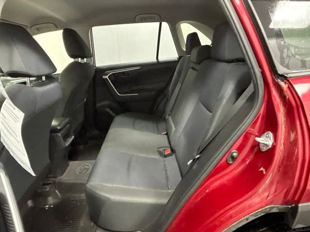 Used 2019 Toyota RAV4 LE w/ All Weather Liner Package AWD/4WD image 22