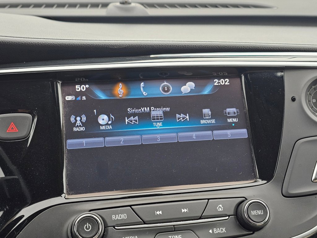Used 2018 Buick Envision Essence image 6