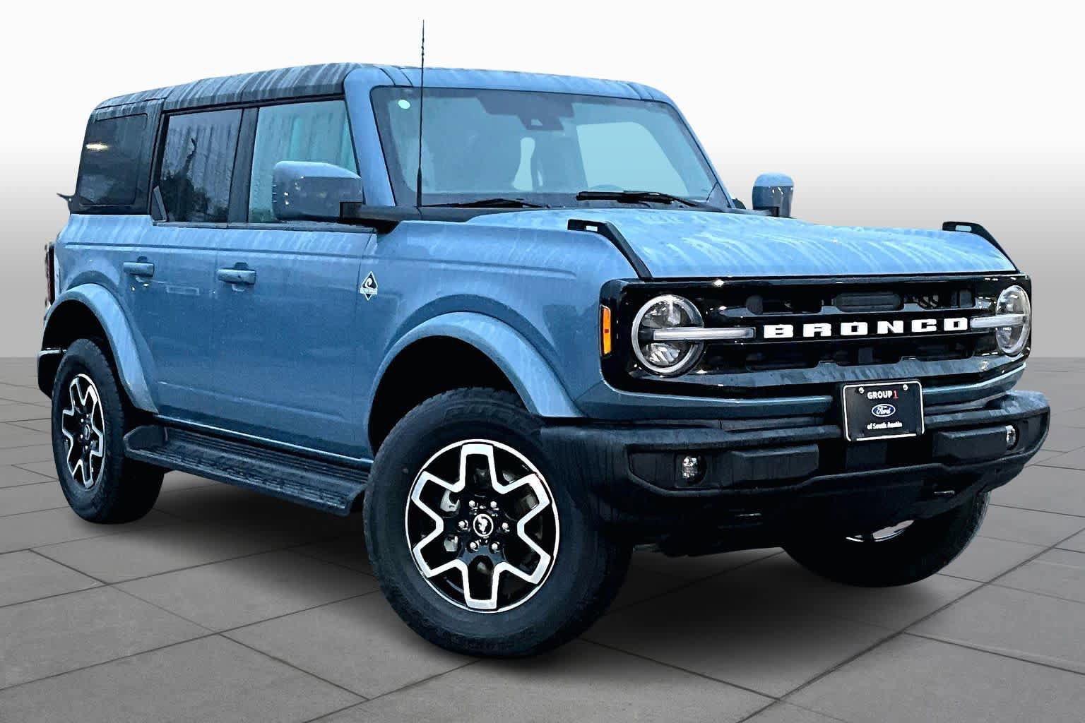 Certified 2025 Ford Bronco Outer Banks image 3