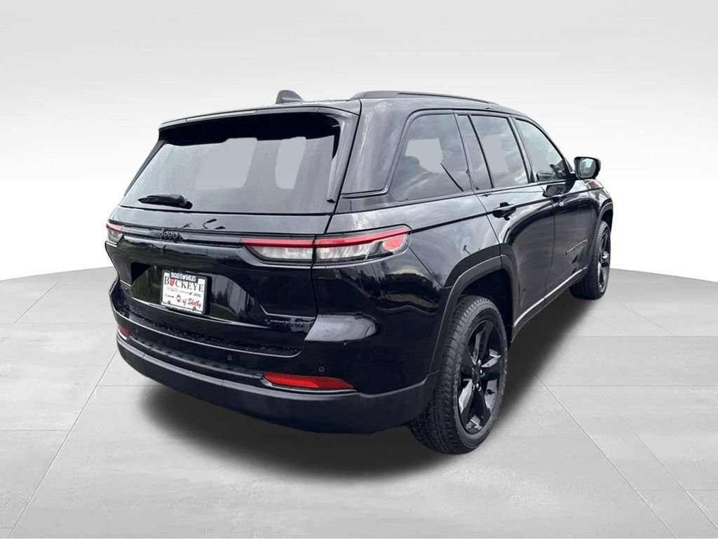Certified 2024 Jeep Grand Cherokee Limited w/ Black Appearance Package AWD/4WD image 4