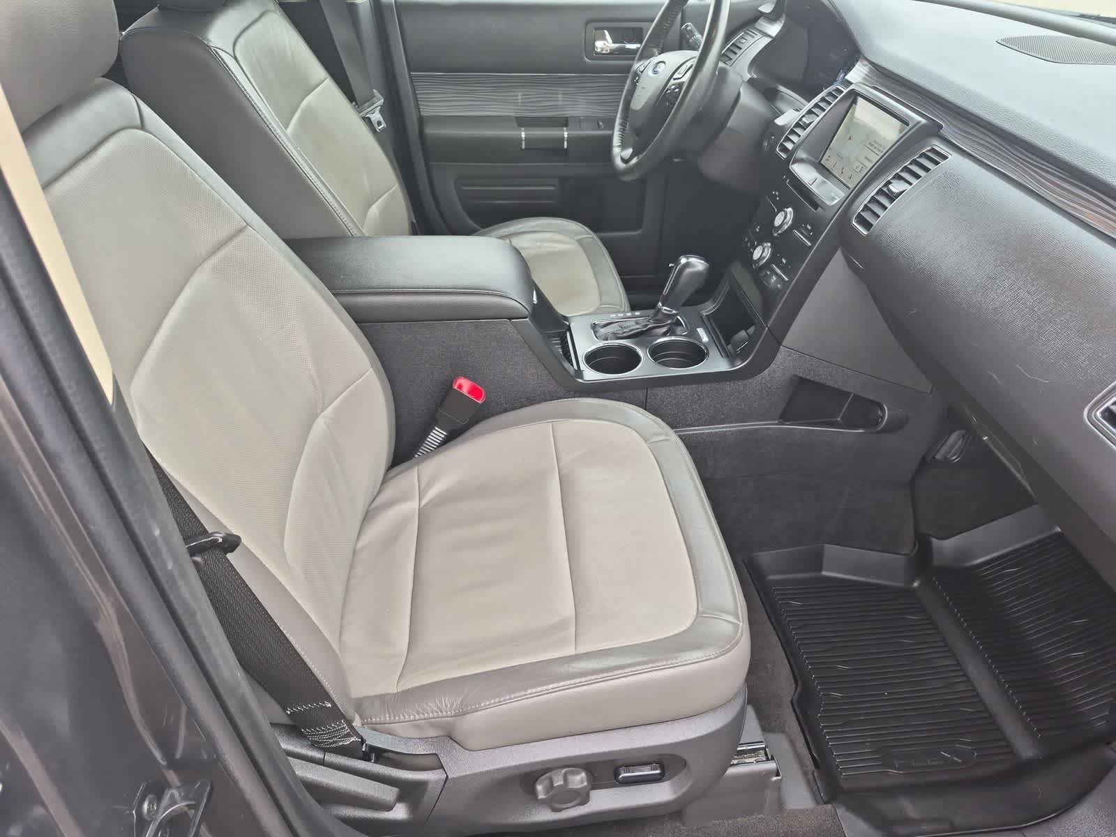 Used 2019 Ford Flex SEL w/ Equipment Group 202A AWD/4WD image 21