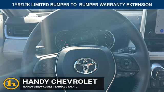 Used 2025 Toyota RAV4 XLE AWD/4WD image 16