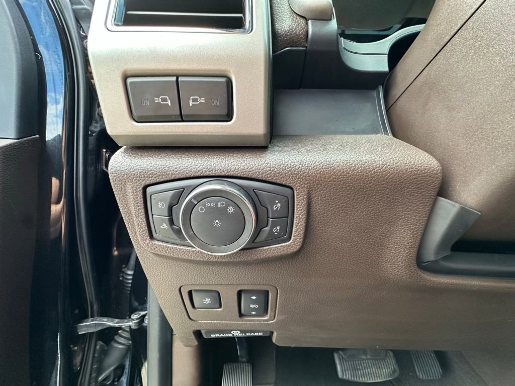 Used 2022 Ford F250 King Ranch w/ Chrome Package image 4