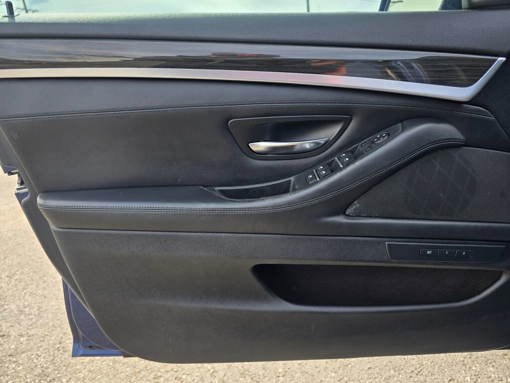 Used 2015 BMW 528i Sedan image 17