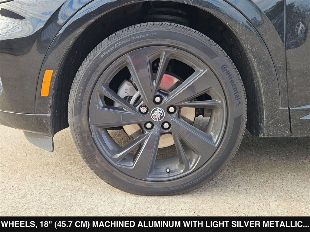 Used 2022 Buick Envision Essence w/ Technology Package I image 11