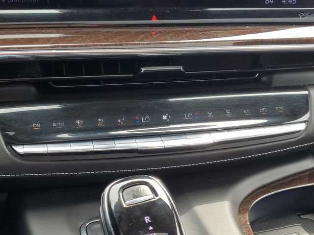 Used 2023 Cadillac Escalade Premium Luxury Platinum AWD/4WD image 28