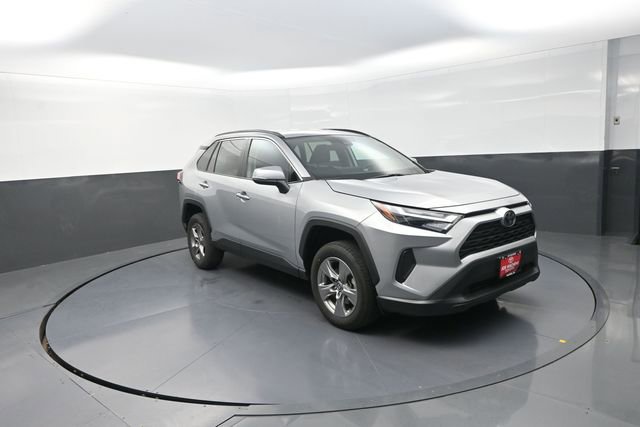 Used 2024 Toyota RAV4 XLE FWD image 26