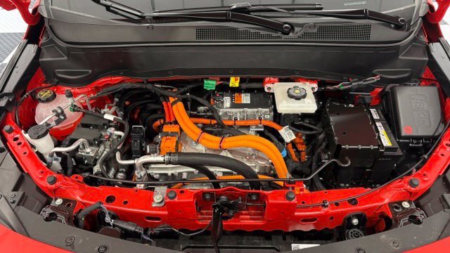 New 2027 Chevrolet Bolt LT w/ Comfort Package FWD image 7