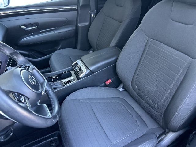 Used 2023 Hyundai Santa Cruz SEL Premium AWD/4WD image 11