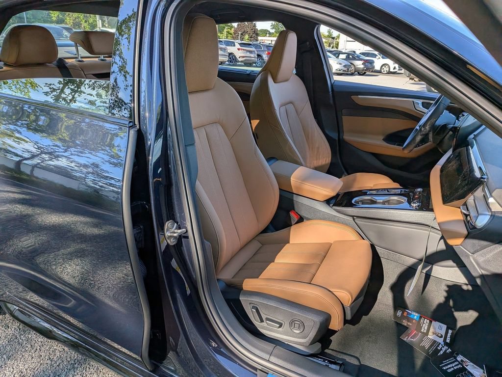 New 2026 Audi A6 Premium Plus AWD/4WD image 23