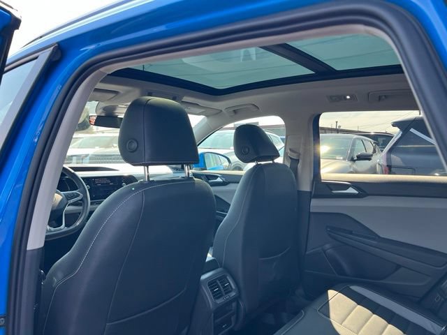 Used 2022 Volkswagen Taos SEL AWD/4WD image 13