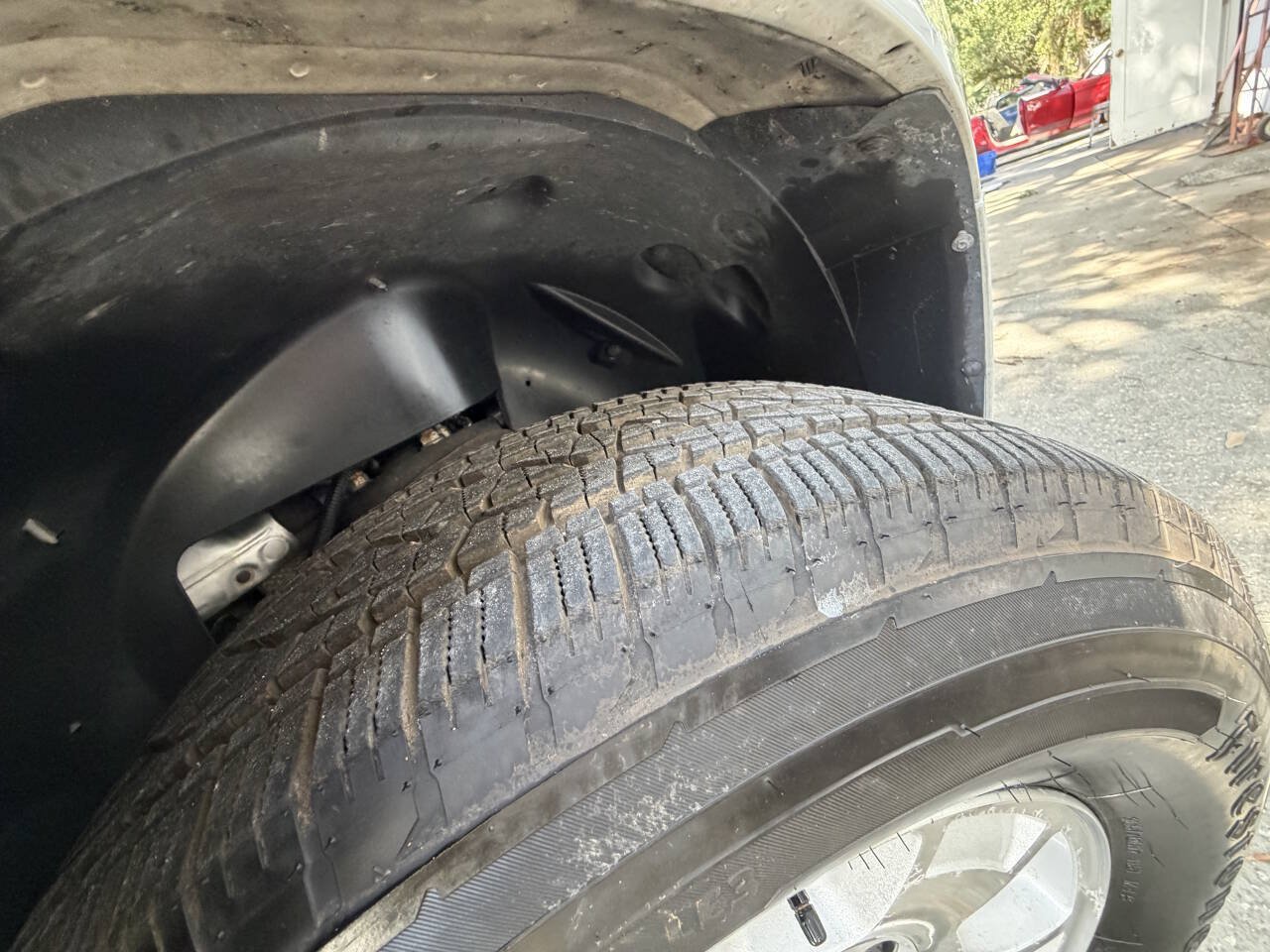 Used 2009 Chevrolet Suburban LS RWD image 17