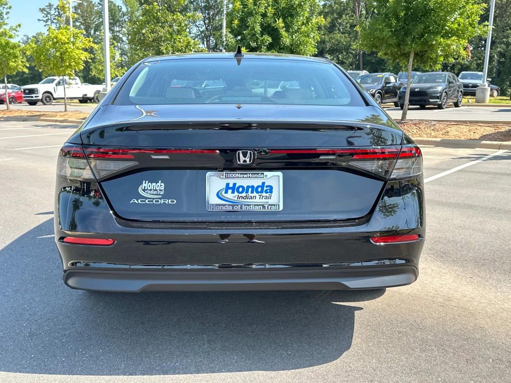 Used 2025 Honda Accord LX image 6