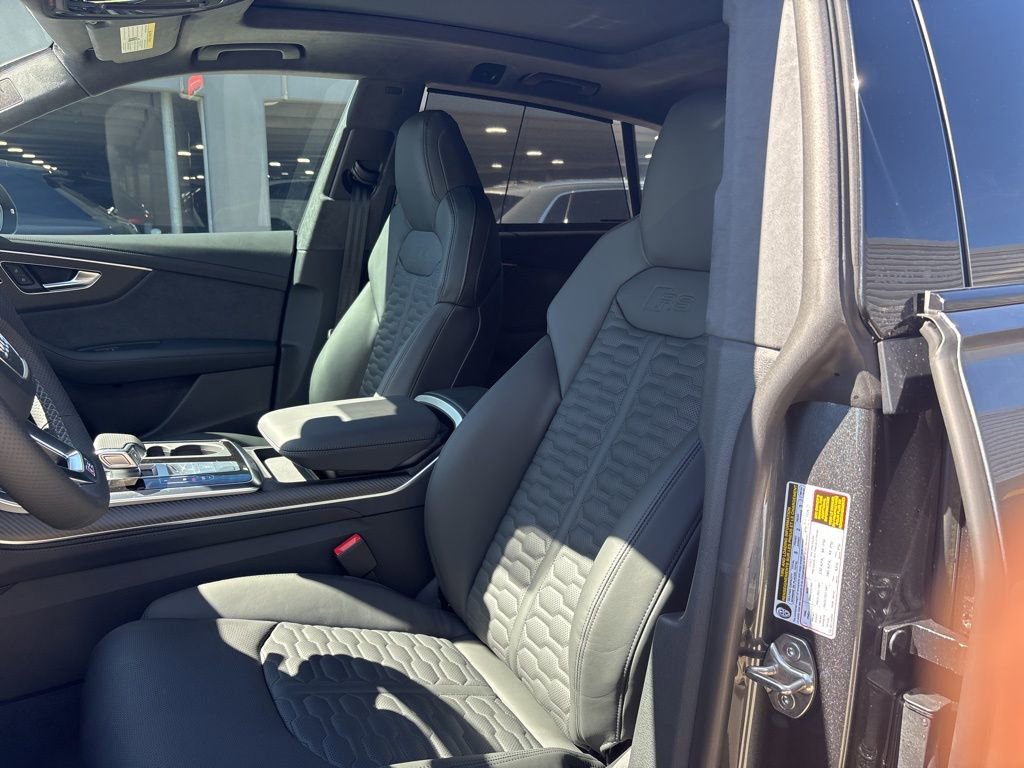 New 2026 Audi RS Q8 performance image 13