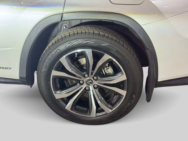 Certified 2022 Lexus RX 450hL AWD w/ Premium Package image 9