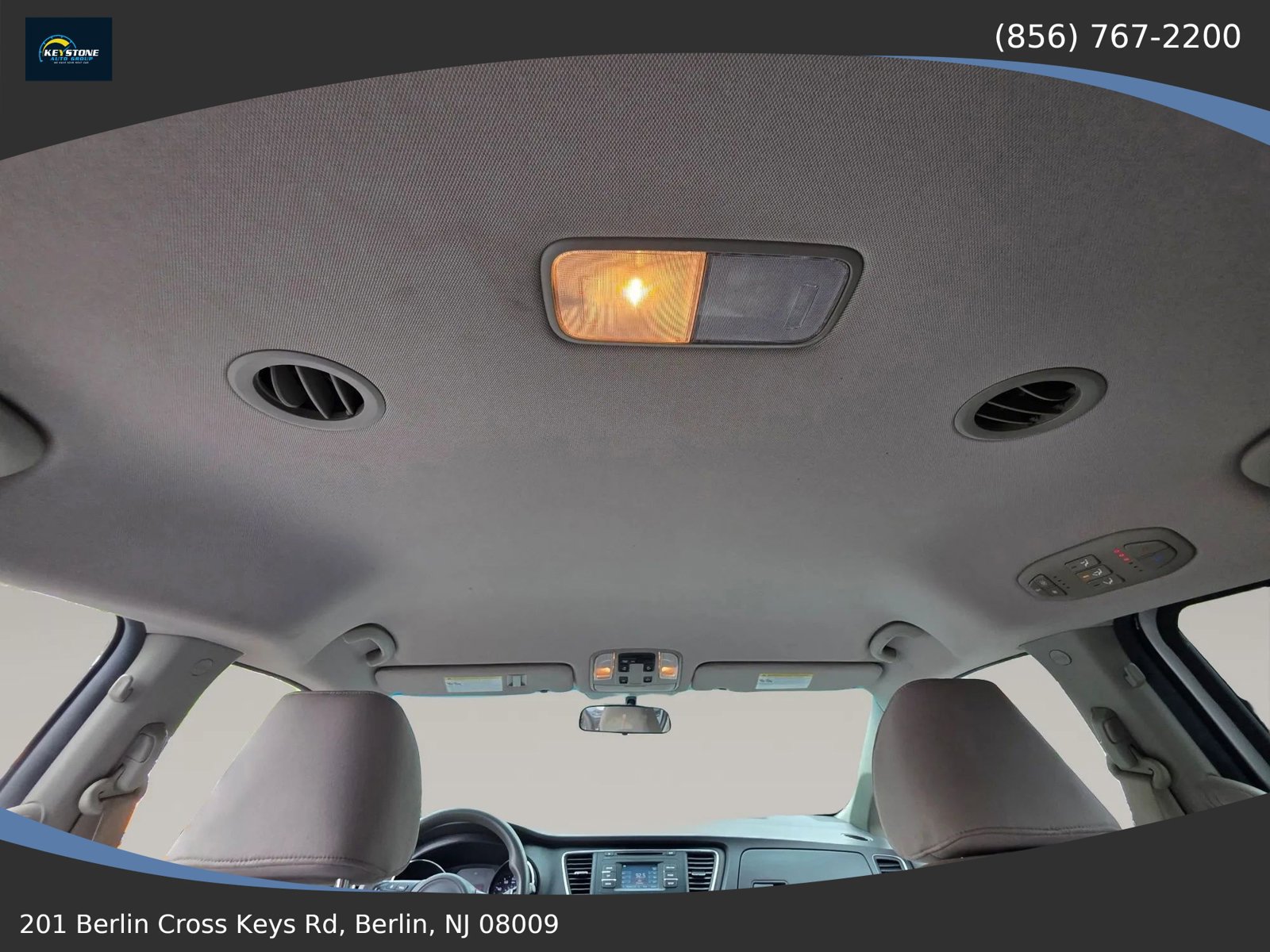 Used 2016 Kia Sedona LX w/ LX Convenience Package FWD image 32