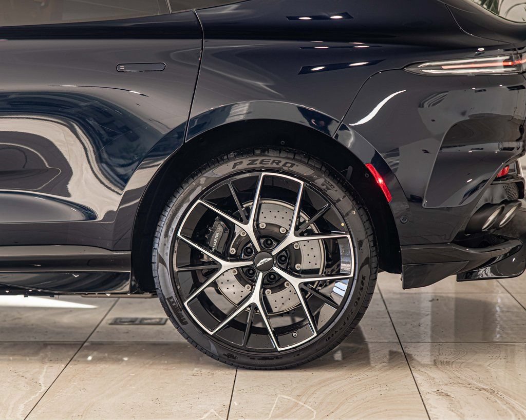 New 2026 Aston Martin DBX 707 AWD/4WD image 7