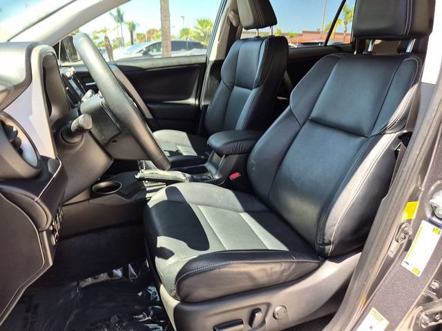 Used 2015 Toyota RAV4 Limited w/ Technology Package FWD image 11