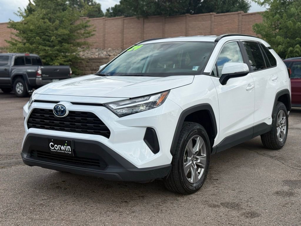 Used 2024 Toyota RAV4 XLE image 5