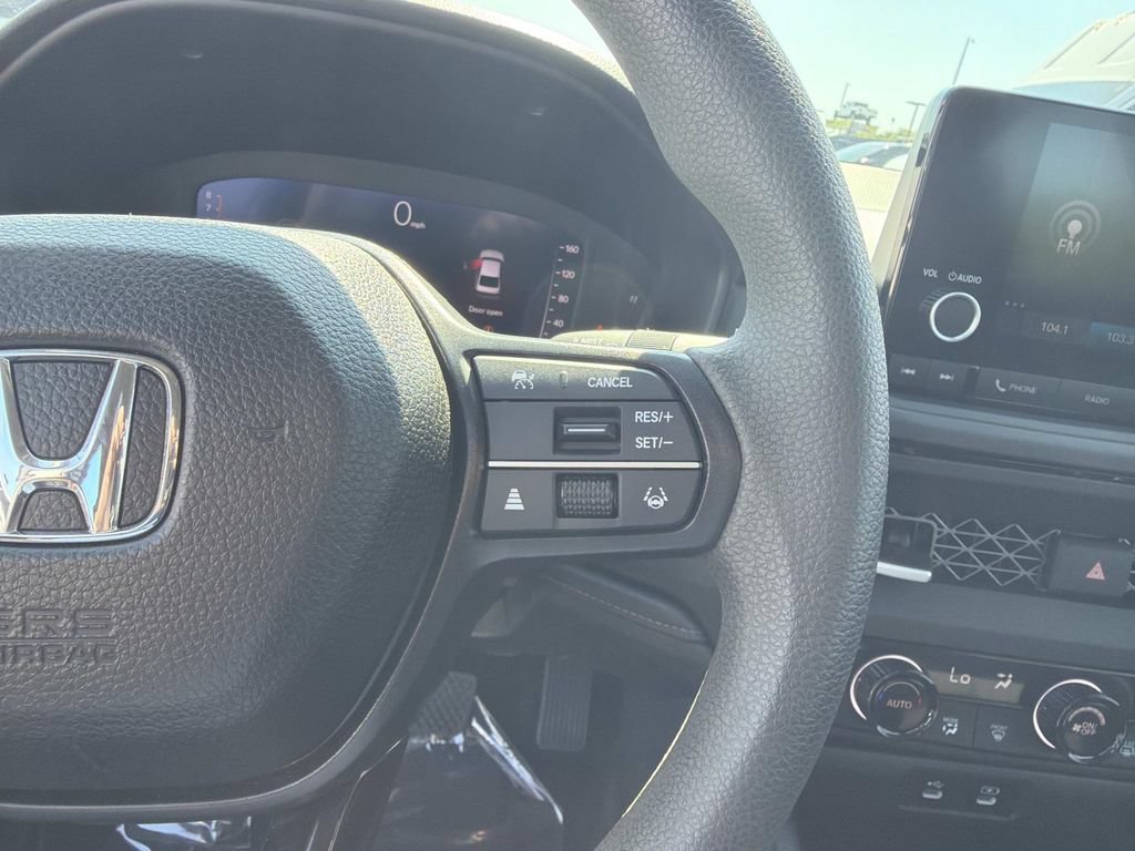 Used 2025 Honda Accord SE image 26