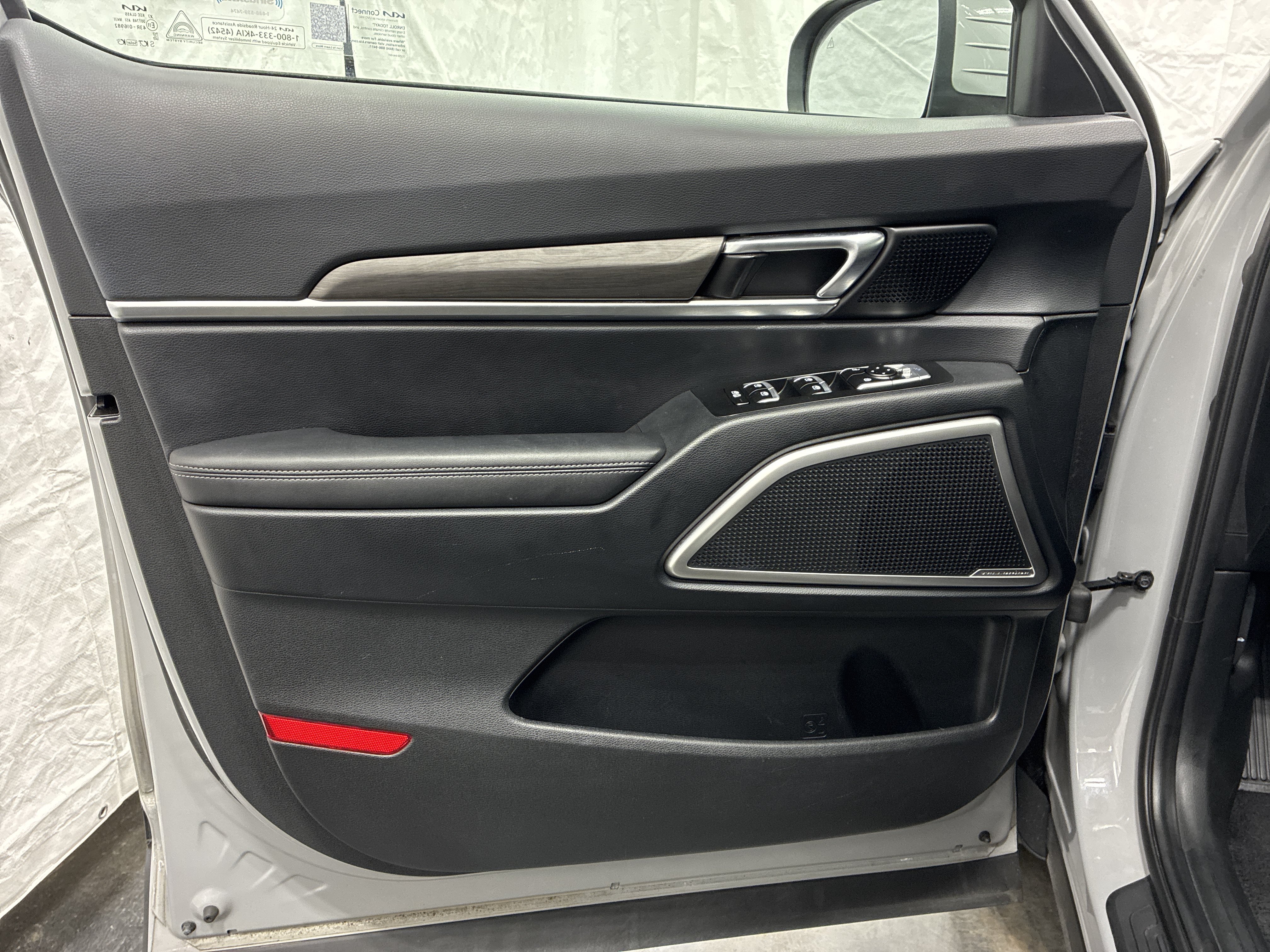Certified 2024 Kia Telluride EX X-Line AWD/4WD image 18