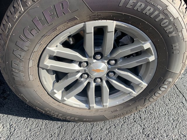 Used 2025 Chevrolet Colorado LT image 19