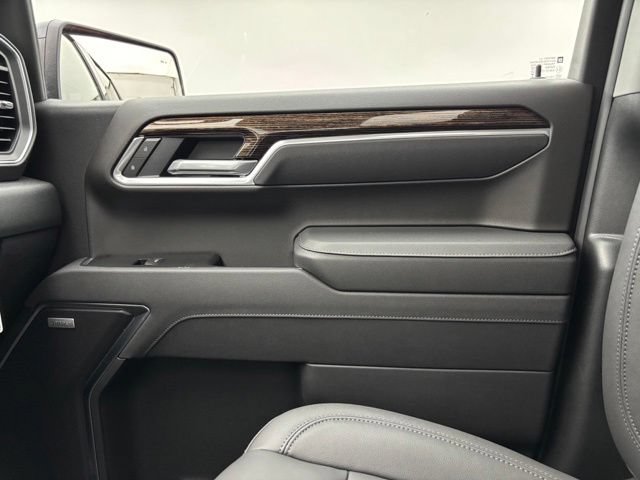 New 2026 GMC Sierra 1500 Elevation w/ Elevation Premium Package AWD/4WD image 42