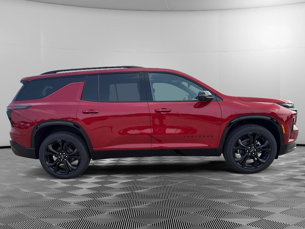 New 2027 Chevrolet Traverse RS w/ LPO, Floor Liner Package AWD/4WD image 5