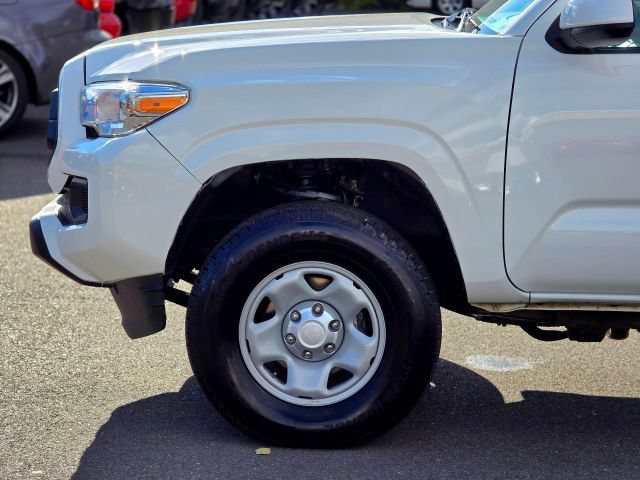 Used 2023 Toyota Tacoma SR AWD/4WD image 3