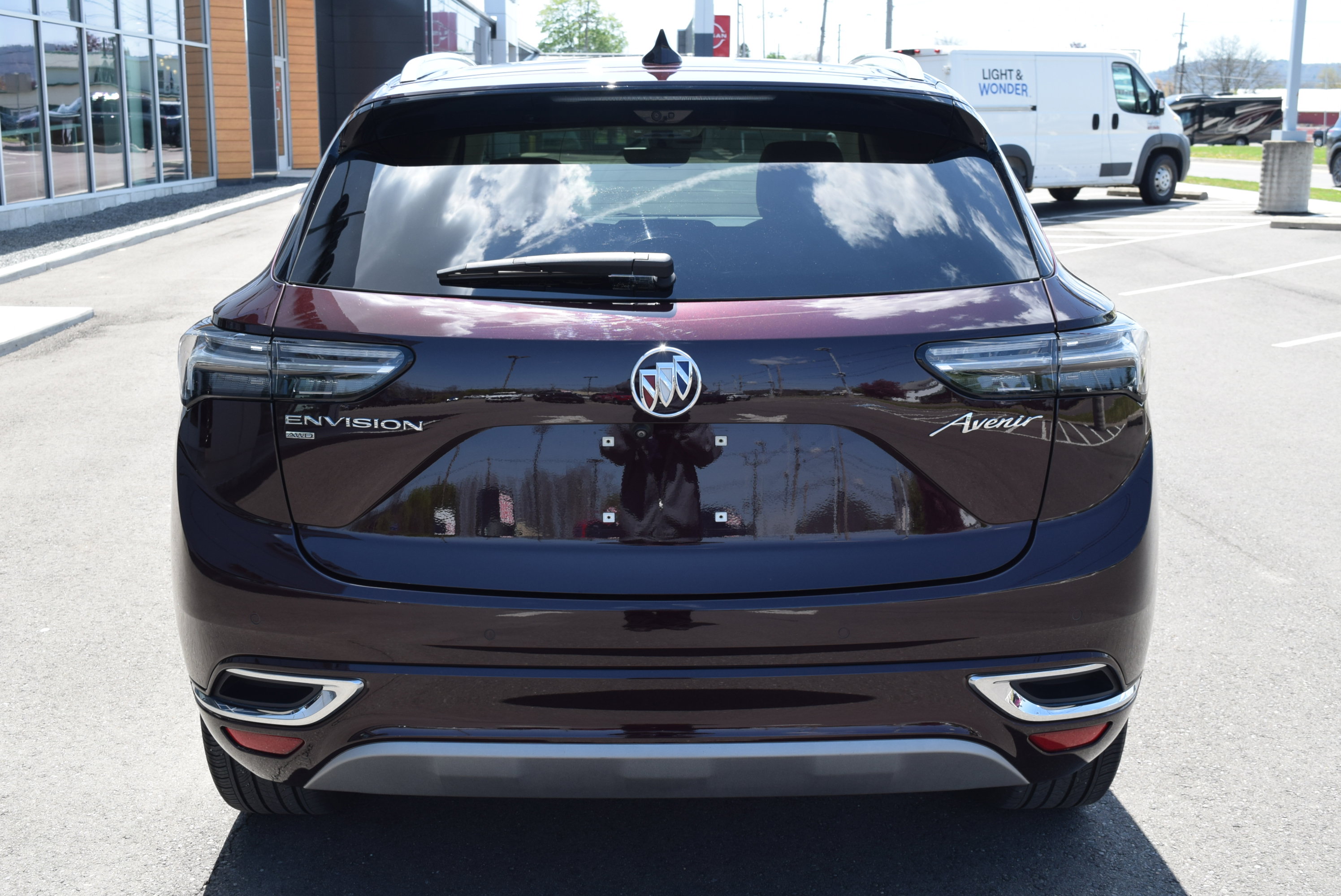 Used 2023 Buick Envision Avenir AWD/4WD image 7