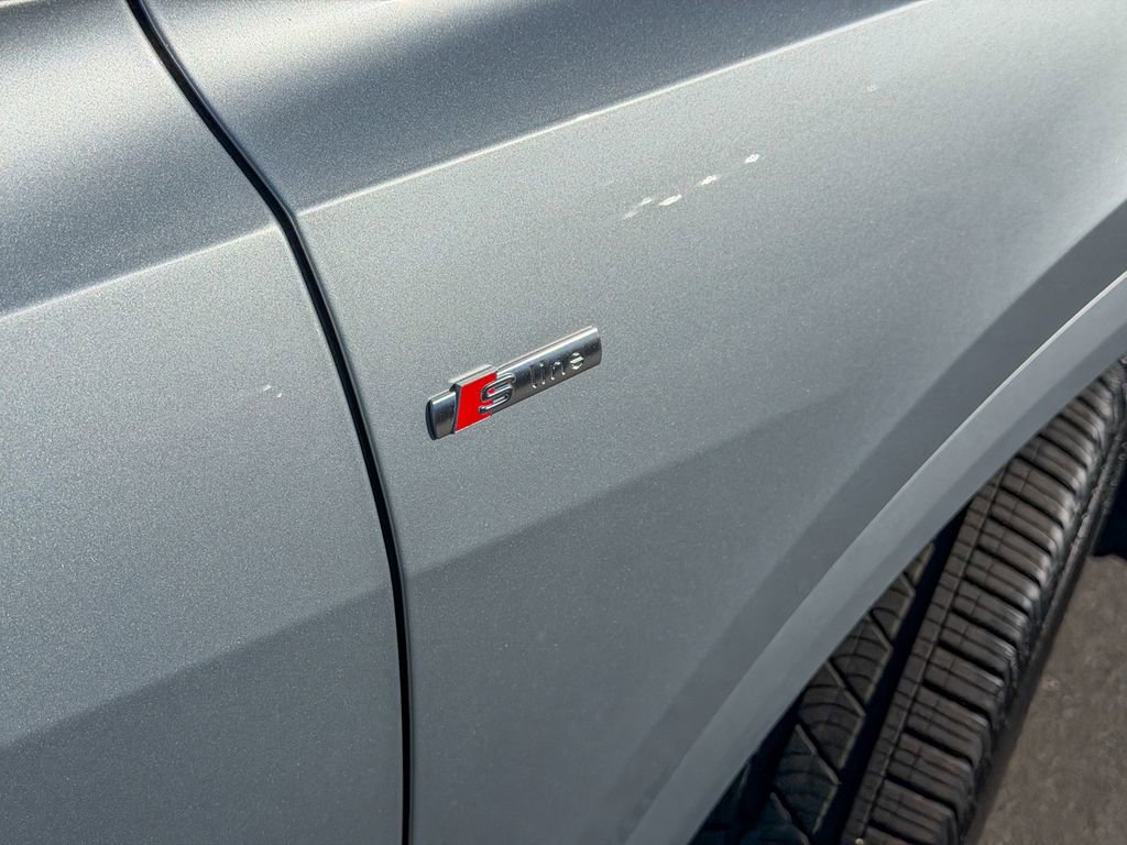 New 2025 Audi Q8 Premium Plus AWD/4WD image 7