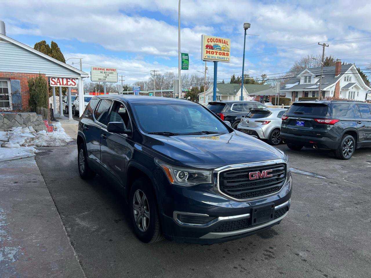 Used 2018 GMC Acadia SLE image 4