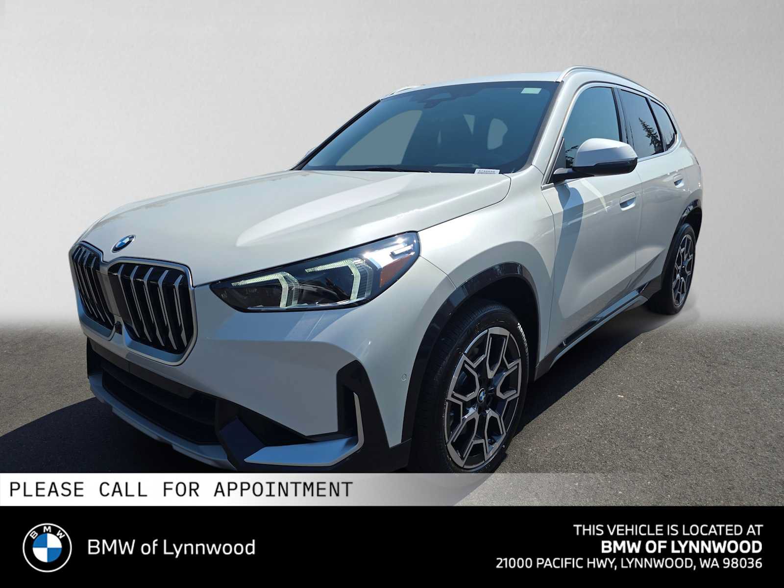 New 2026 BMW X1 xDrive28i w/ Technology Package AWD/4WD image 7