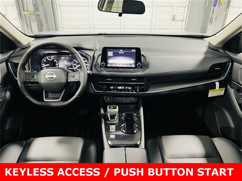 New 2026 Nissan Rogue SV image 4