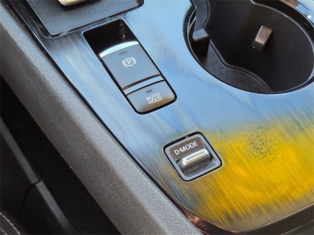 Used 2023 Nissan Rogue S image 33