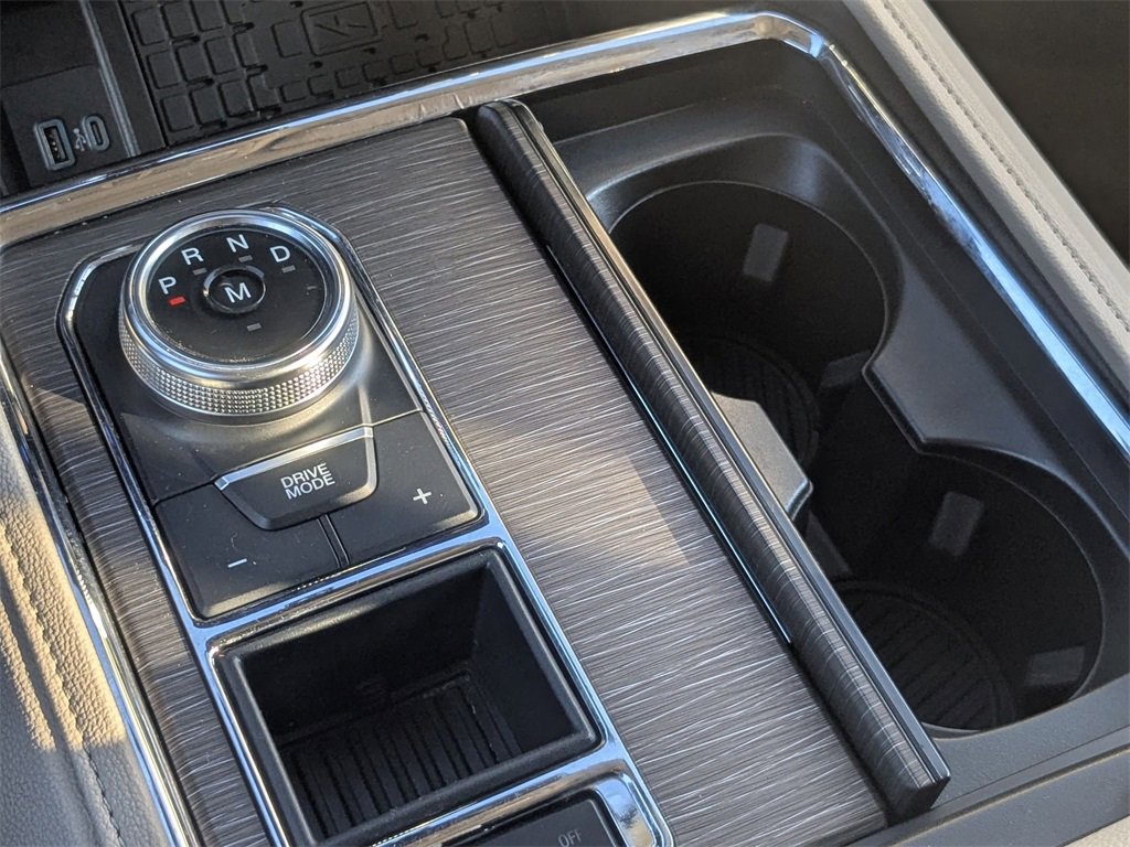 Used 2024 Ford Expedition Max Limited image 25