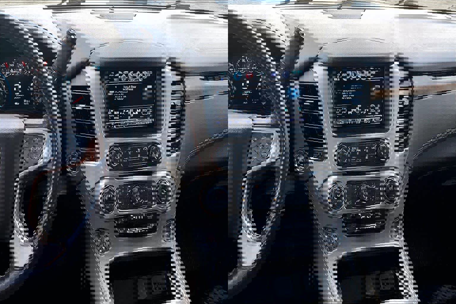 Used 2019 GMC Yukon Denali w/ Denali Ultimate Package image 7