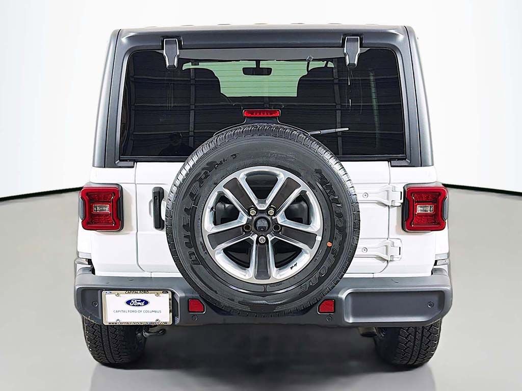 Used 2021 Jeep Wrangler Unlimited Sahara w/ Uconnect 4C Nav & Sound Group AWD/4WD image 11