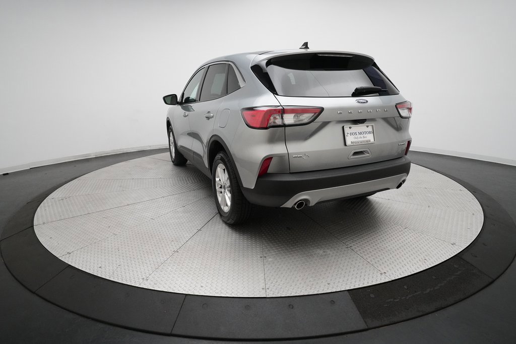 Used 2022 Ford Escape SE w/ Cold Weather Package image 33