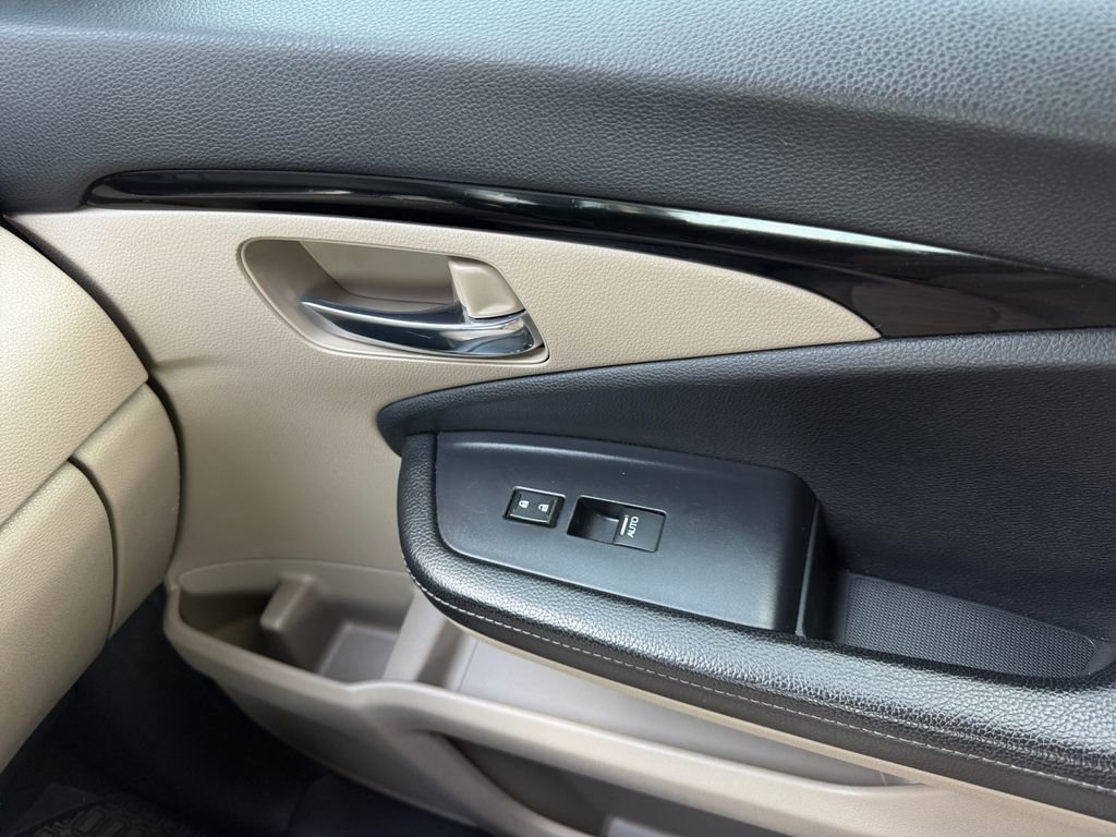Used 2019 Honda Ridgeline RTL-E image 35
