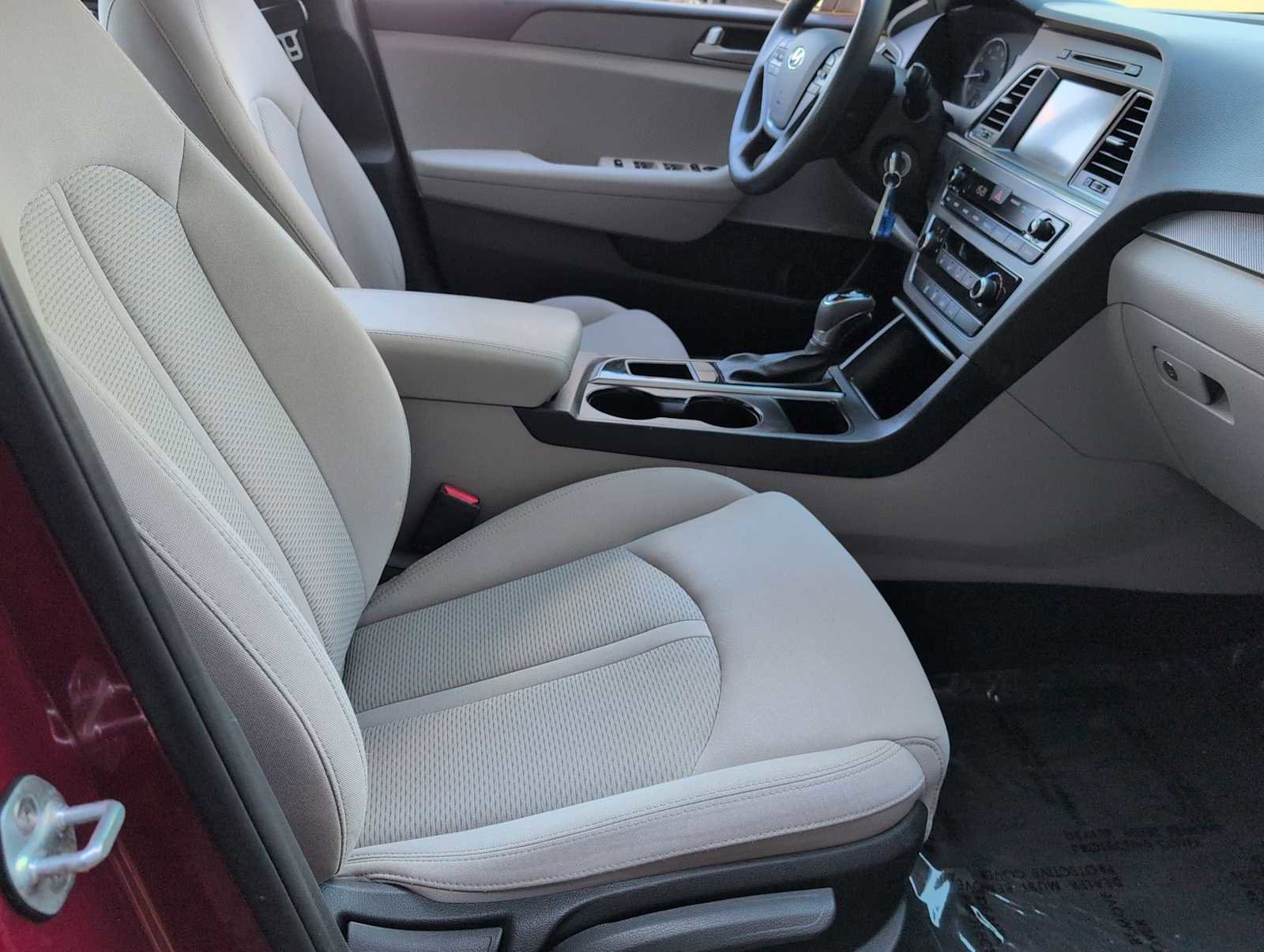 Used 2016 Hyundai Sonata SE FWD image 20