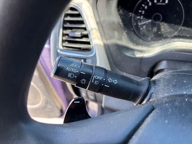 Used 2017 Honda HR-V EX image 15