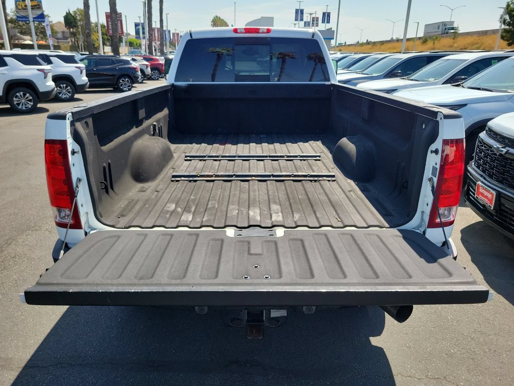 Used 2013 GMC Sierra 3500 SLT w/ SLT Convenience Package AWD/4WD image 20